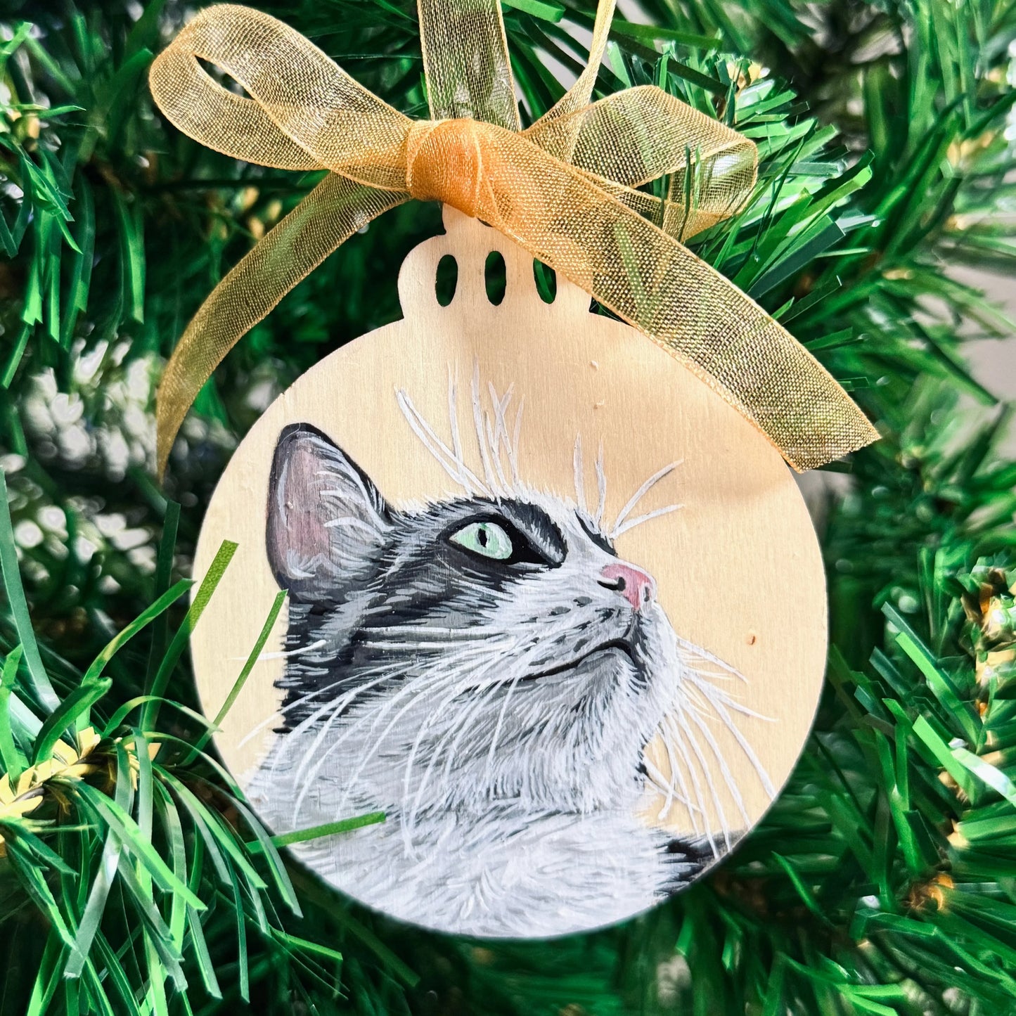 Bola navidad de Mascotas pintada a mano