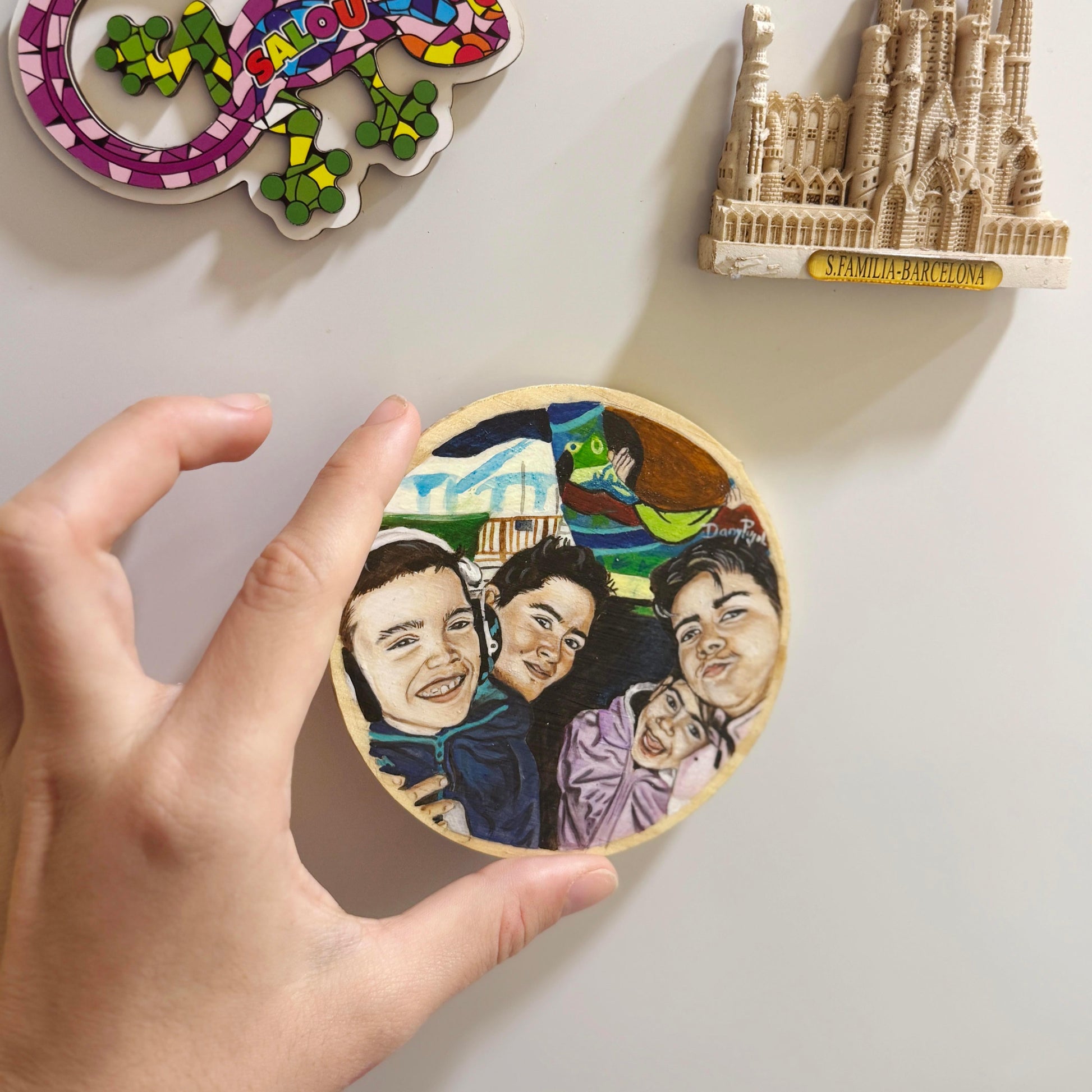 Imán de nevera pintado a mano - WoodDany