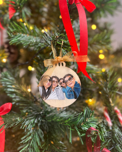 Bola de navidad de madera con retrato de pareja pintado a mano, color dorado, árbol navideño, WoodDany Pujol