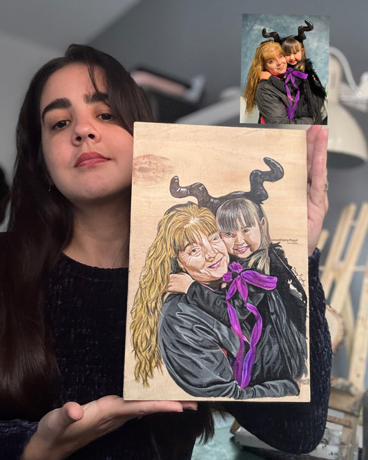 Retrato personalizado pintado a mano sobre lienzo de madera por Dany Pujol