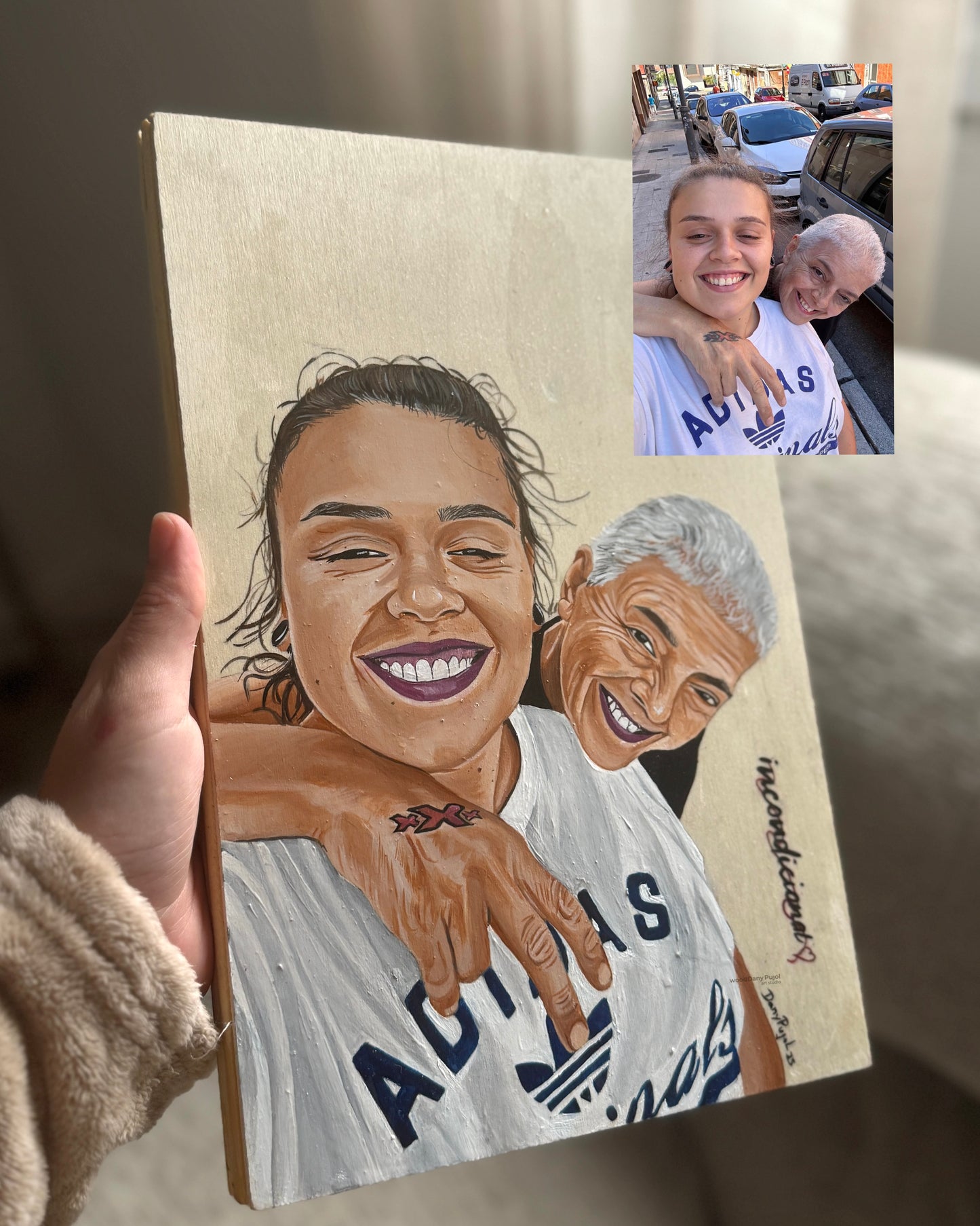 Pintura personalizada sobre lienzo de madera realizada a mano por la artista Dany Pujol